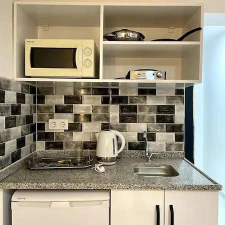 Apartment Cozy Midtown Studio In U5